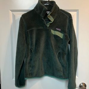 Patagonia Pull-over Dark Green Womens Medium